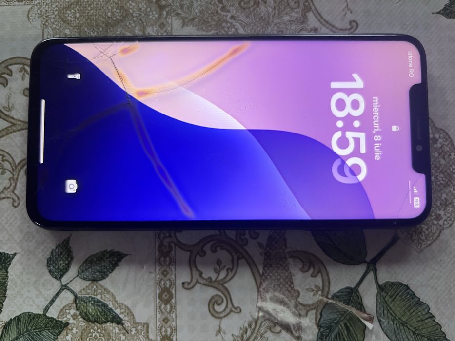 Dau iphone ,xs max functional si iphone x perfect functional pe un iphone 13 pro max ofer diferenta !