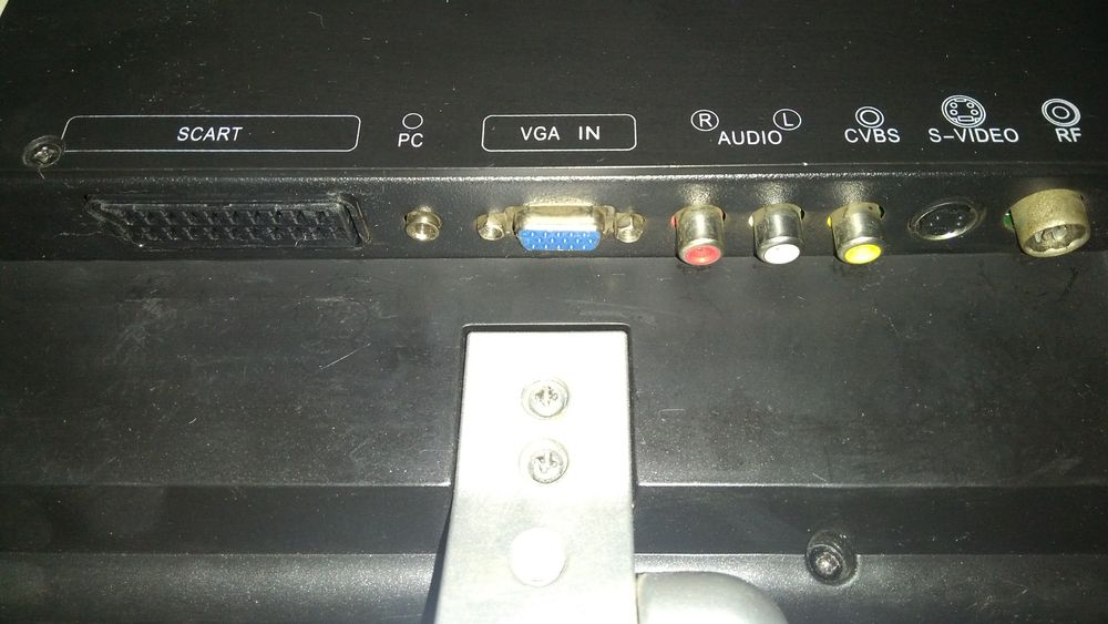 19 инча телевизор