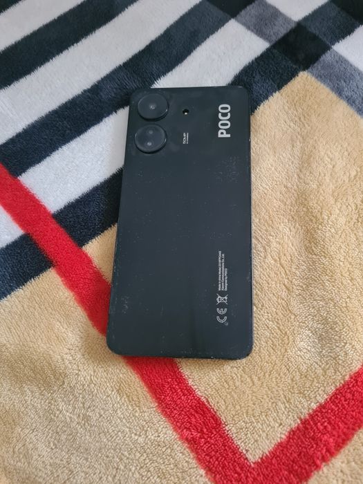 Продам телефон Poco