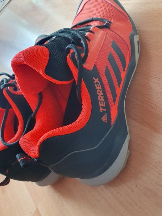 Спортни обувки Адидас Terrex