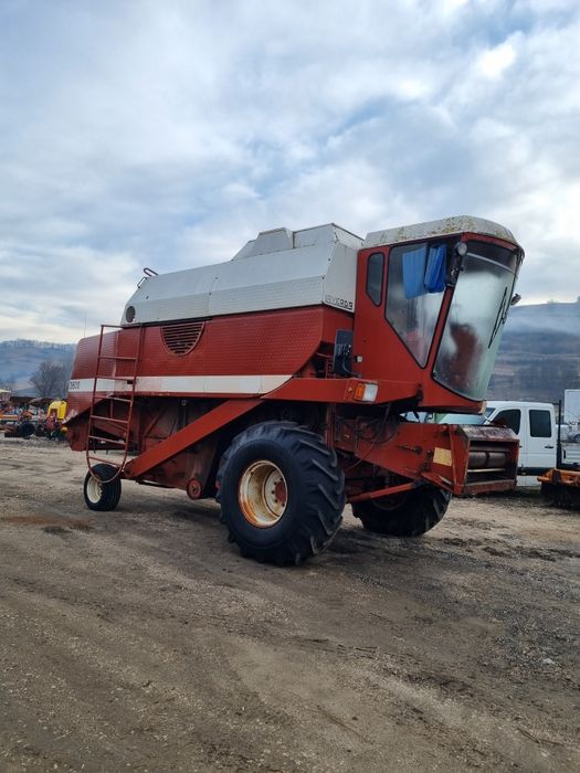 Dezmembram combina agricola Laverda 3600 — poza 4