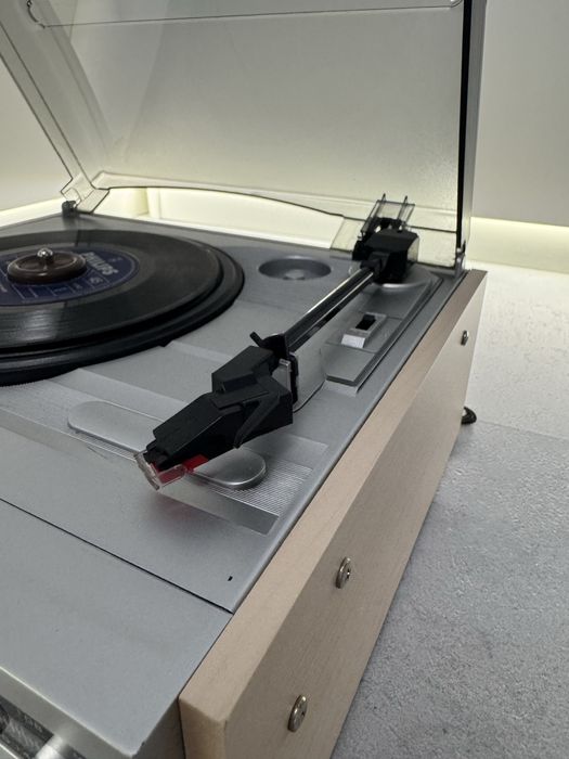 Pick-up Soundmaster – Design retro