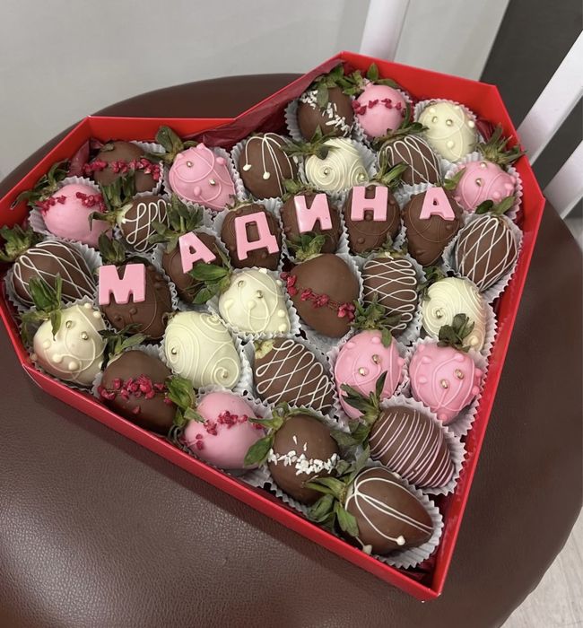 Клубника в шоколаде Алматы