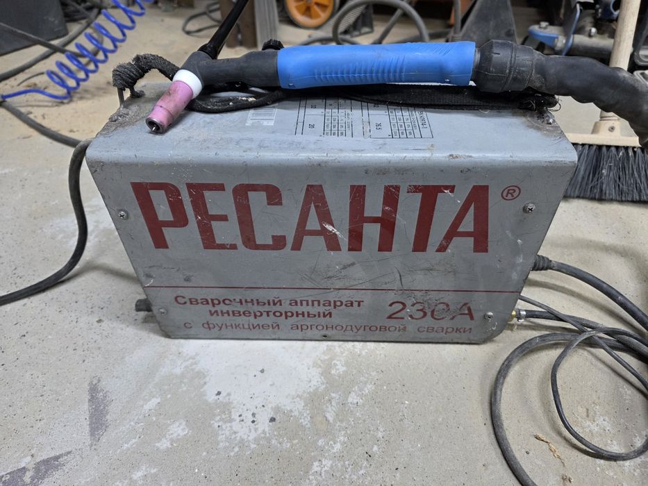 Аргонодуговой аппарат.