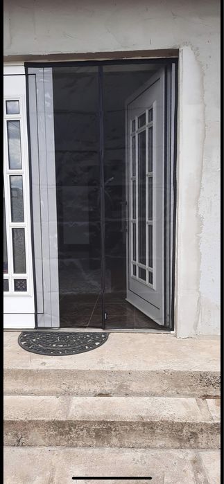 Plasa/Perdea usa anti insecte cu magnet de sus pana jos 120/220 cm