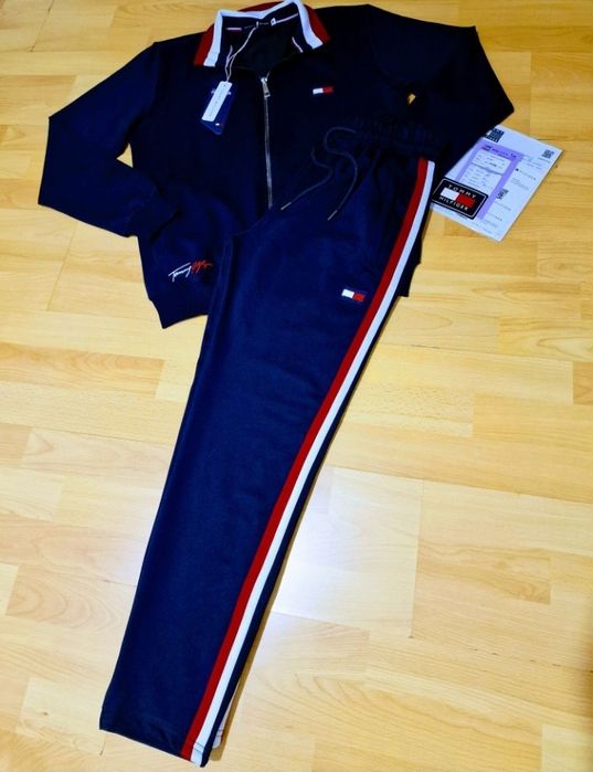 Treninguri bărbați/bumbac/logo brodat/diverse marimi