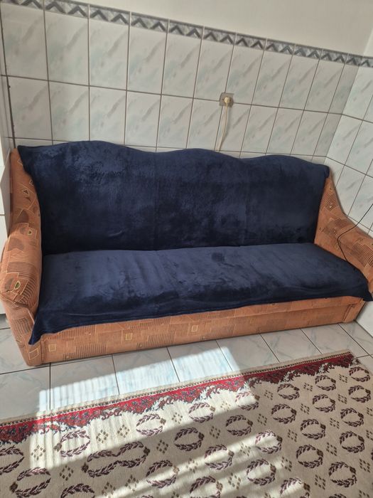 Se vinde Canapea extensibila
