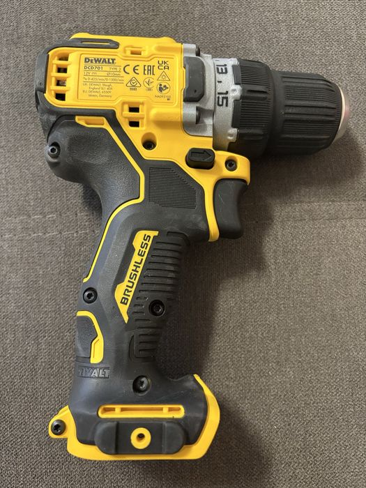 Bormasina DeWalt DCD706