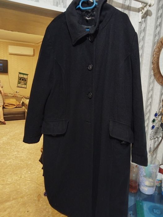 Продаётся Пальто