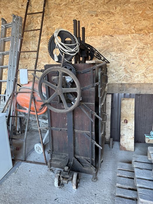 Presa manuala baloti