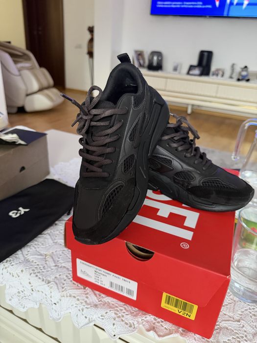 Adidasi Diesel 37 negru piele