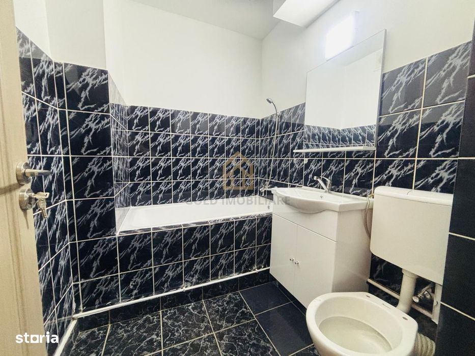 Apartament 3 camere cu garaj  Slavici