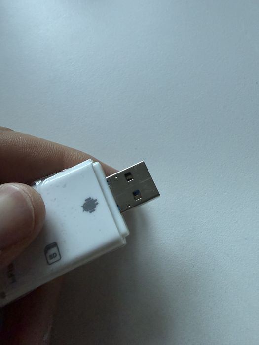 Lightning Flash drive 128Gb + Lighning card reader
