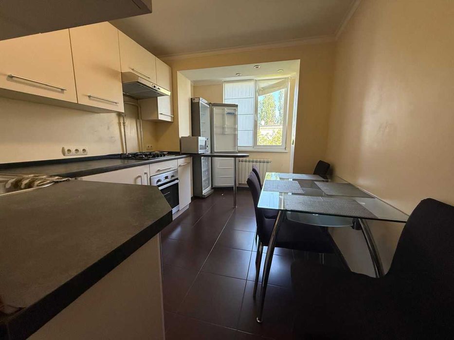 Дава се под наем Двустаен апартамент в София, Захарна фабрика - 57 кв.м за 350 € - Снимка #2