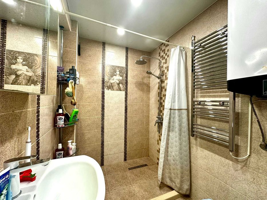 Продава 3-СТАЕН. град Варна, Левски 2