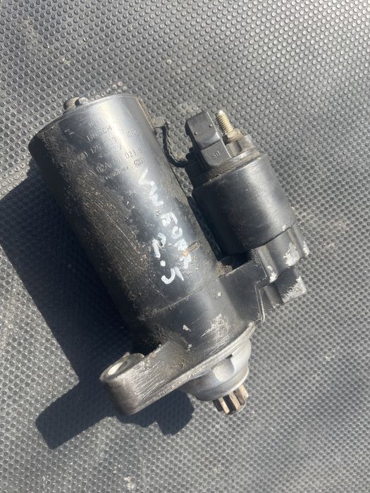 Стартер Volkswagen Bora 2.3