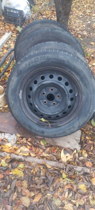 От камри 40 летние резины комплект