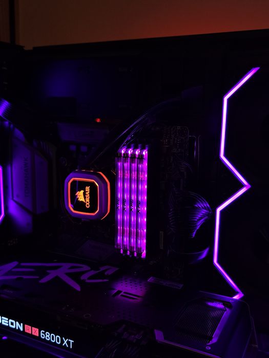 Intel Core 19-9900K +  32gb ddr4 рам + Дъно MSI MAG Z390 Tomahawk 

​8