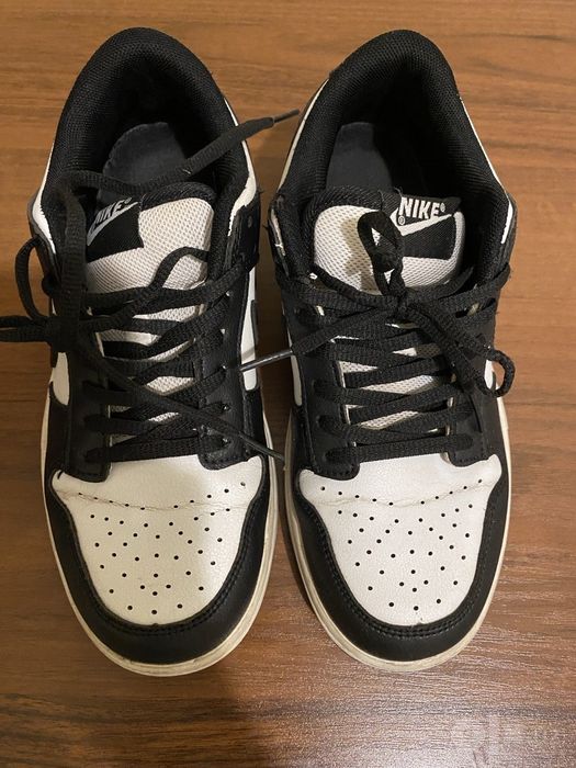 Кроссовки Nike и кеды