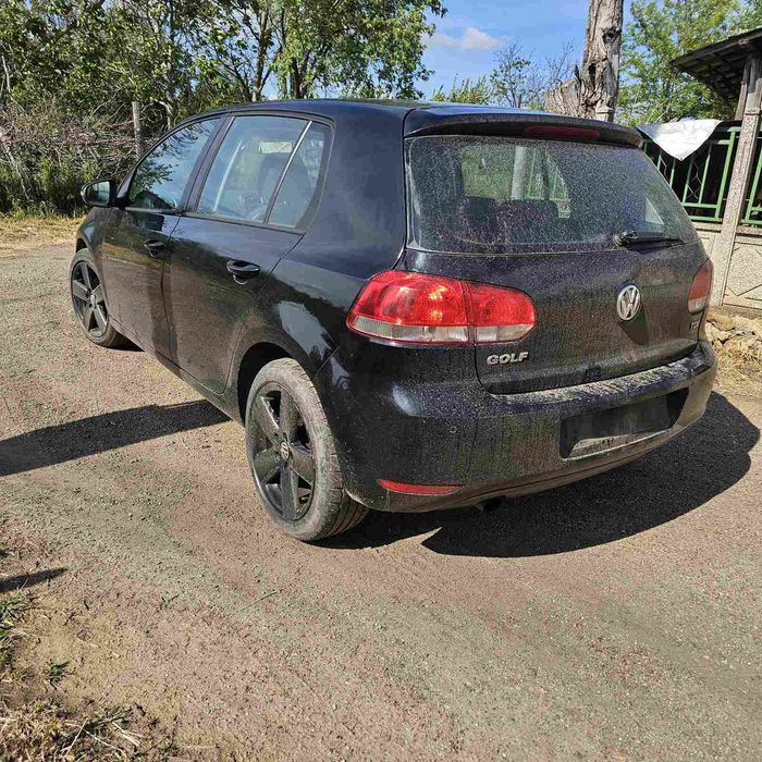 • Продавам Голф 6 1.6 дизел 2010г. на ЧАСТИ /golf 5  golf 6 и др. коли