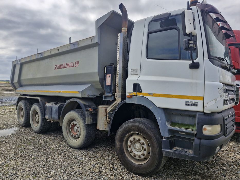 Vând Autobasculanta 8x4 DAF