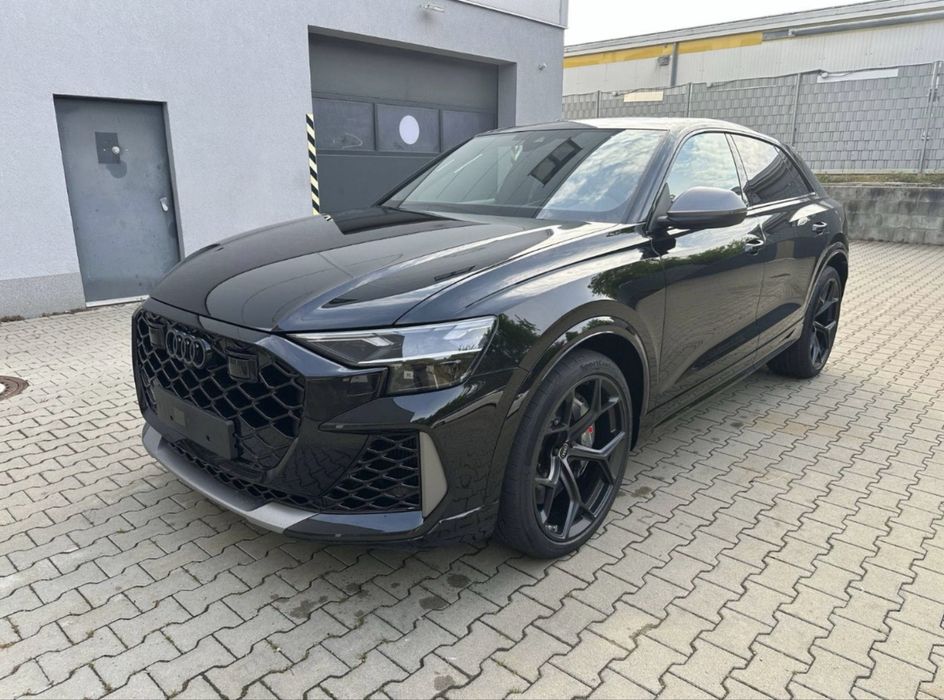 Audi RS Q8 Performance 2026 V8