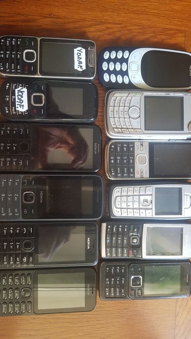 Nokia, telefoane cu butoane