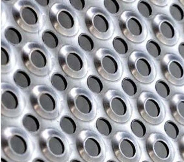 Balustrada de inox cu tabla perforata sau exapandata