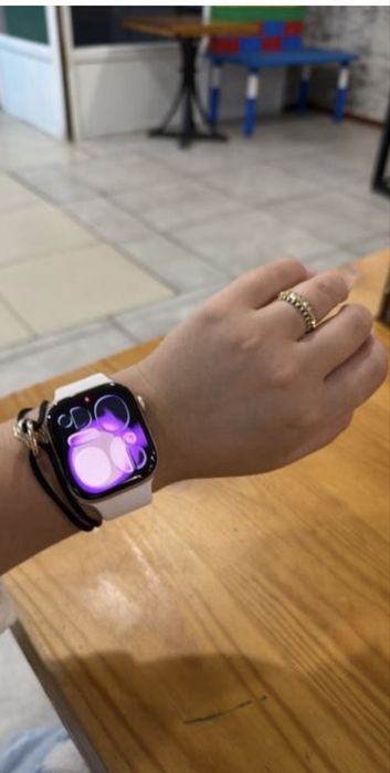 apple watch 11 серия 46 мм почти новая