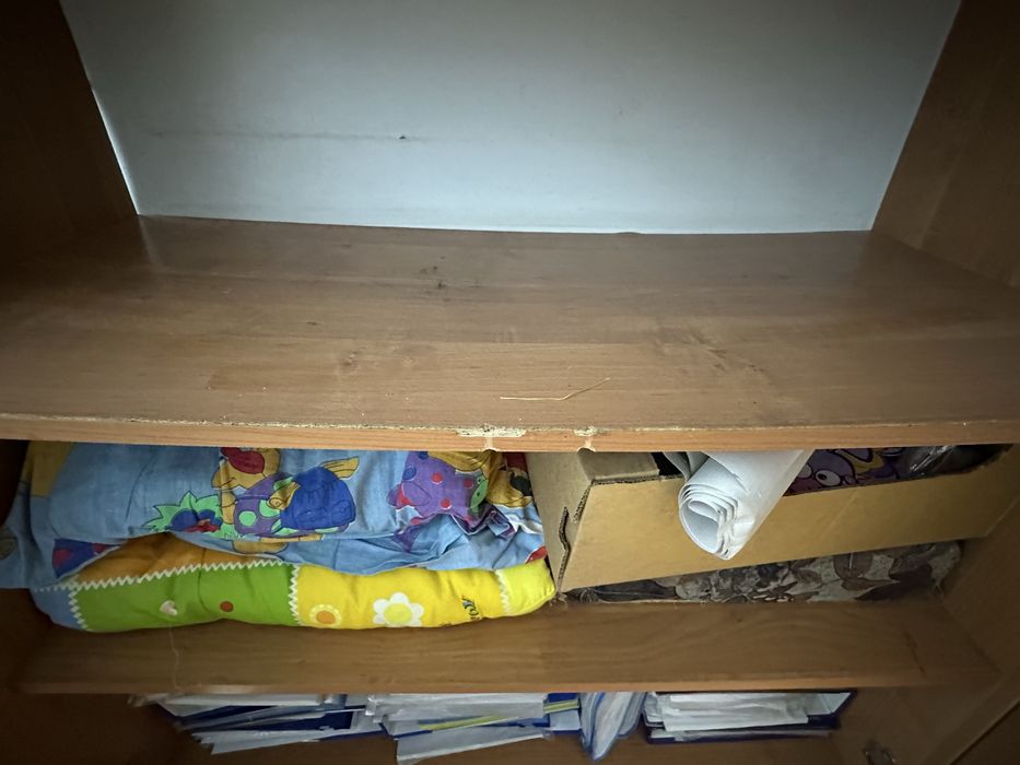 шкаф с полками б/у