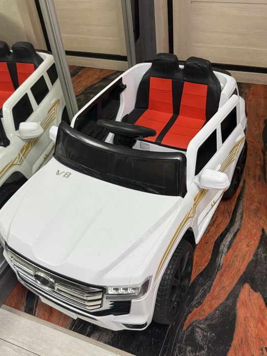 Продам машинку, в отличном состоянии