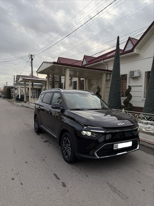 Kia carens 2024 4 pozitsiya