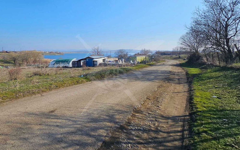 Парцел  УПИ с лице на път в Меден Рудник 73828