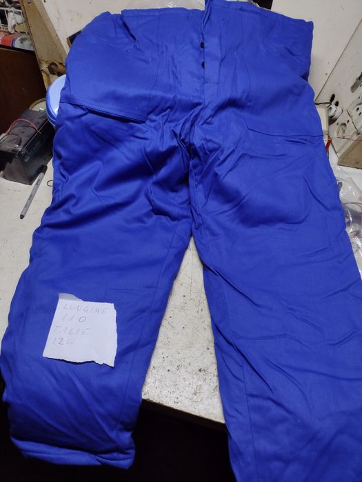 Vand salopete de lucru