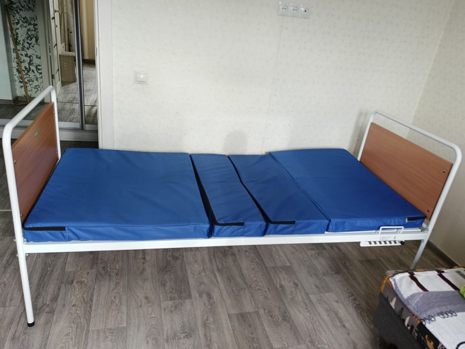 Кровать для лежачих