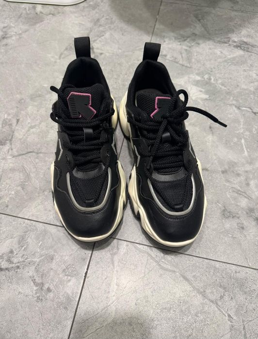 Кроссовки Braska