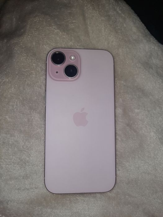 Продам айфон 15 128 гб