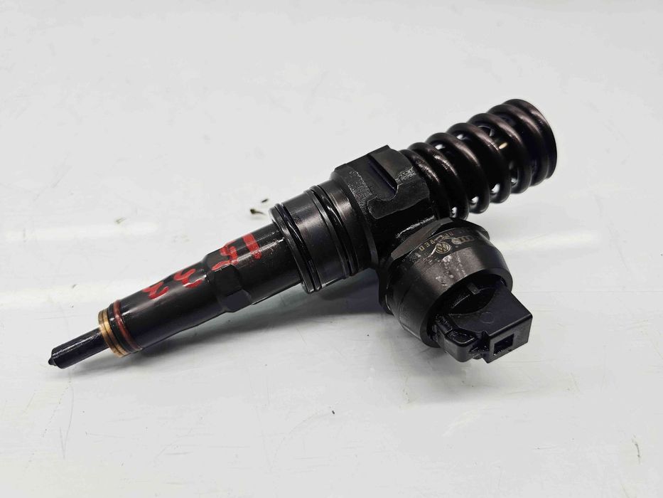 Injector Volkswagen Passat B6 Variant (3C5) [Fabr 2005-2010] 038130073