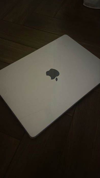 Macbook Pro 2023 года