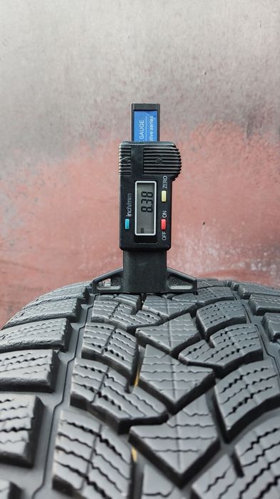 2броя зимни гуми 205/55/16 Dunlop Winter Sport 5 
dot24
8.3mm