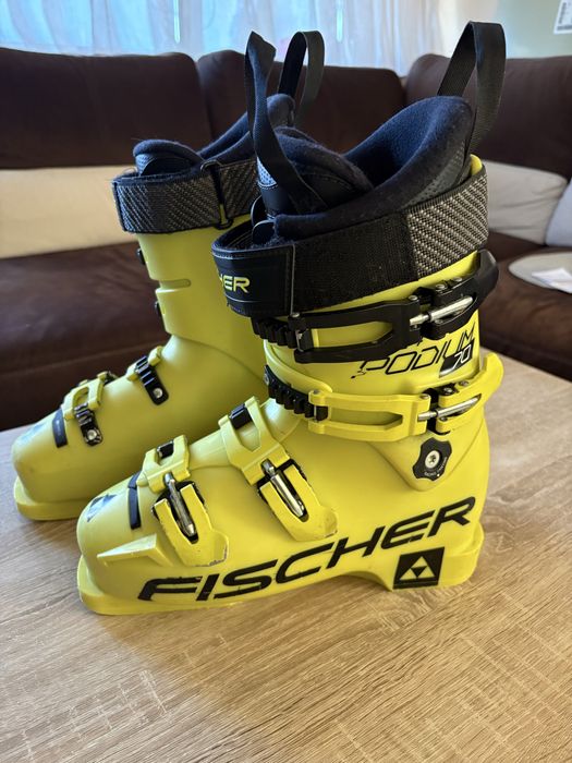 Детски ски обувки Fischer RC4 podium 70 25,5