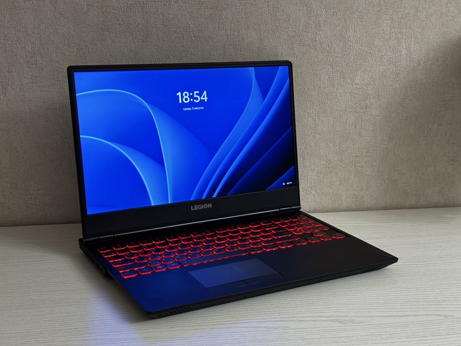 Игровой ноутбук i7 RTX2060