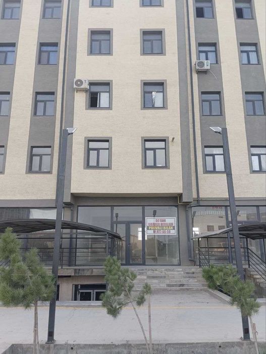 Квартира сотилади.