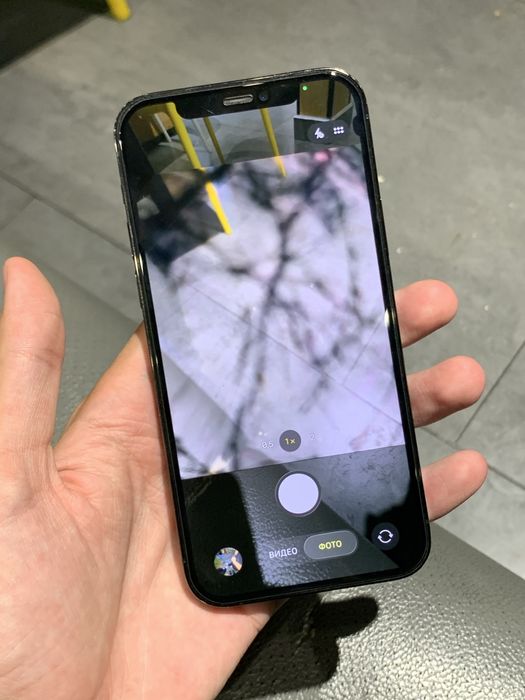 iPhone 12 Pro sotiladi srochna