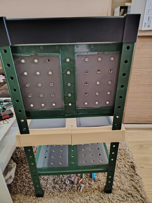 Нова работилница закупена от Кауфланд за 100 лв нова само отлично съст