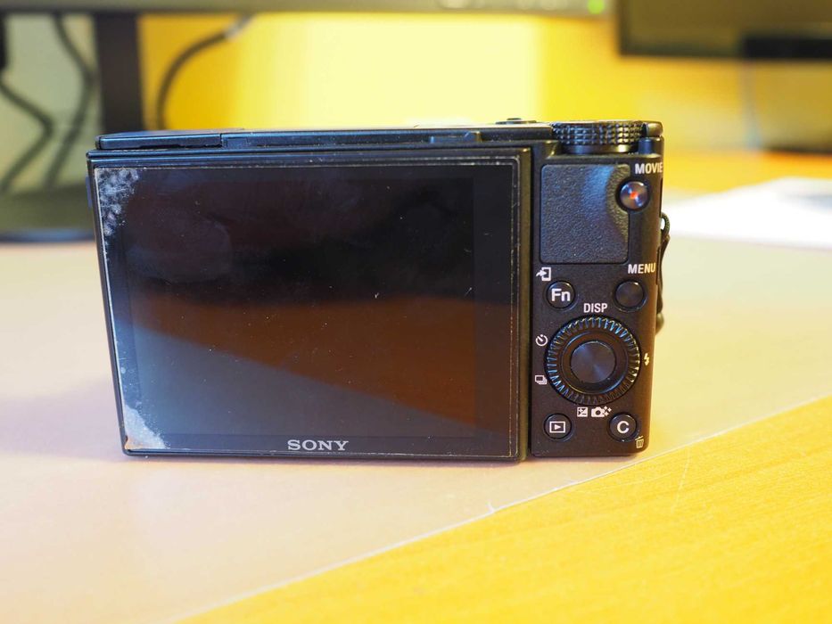 Sony RX100 iii camera compacta premium