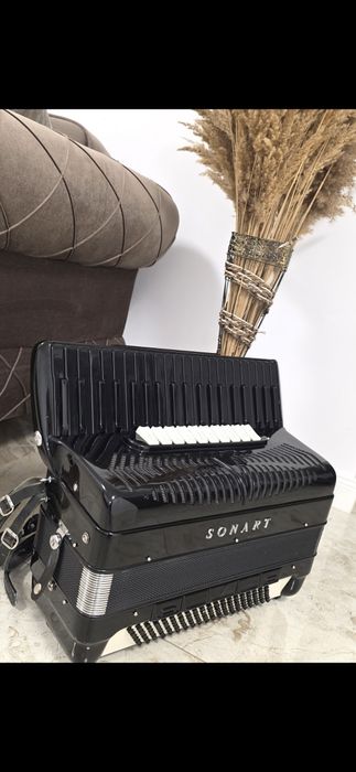 Acirdeon italian Sonart (sonola) 120 basi