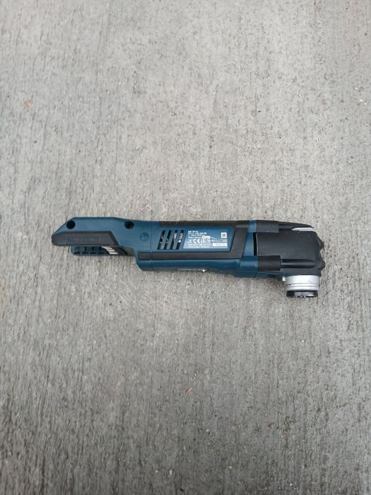 Мултифункционален инструмент Bosch 18волта