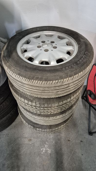 Vand jenti Mercedes r15