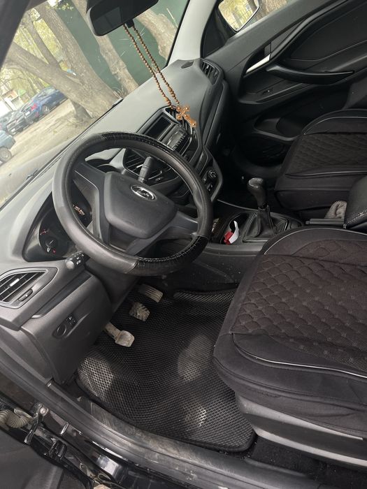 Продам Лада Веста.